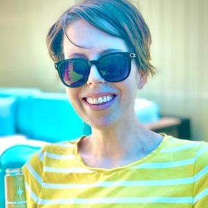 Meet your Posher, Melissa